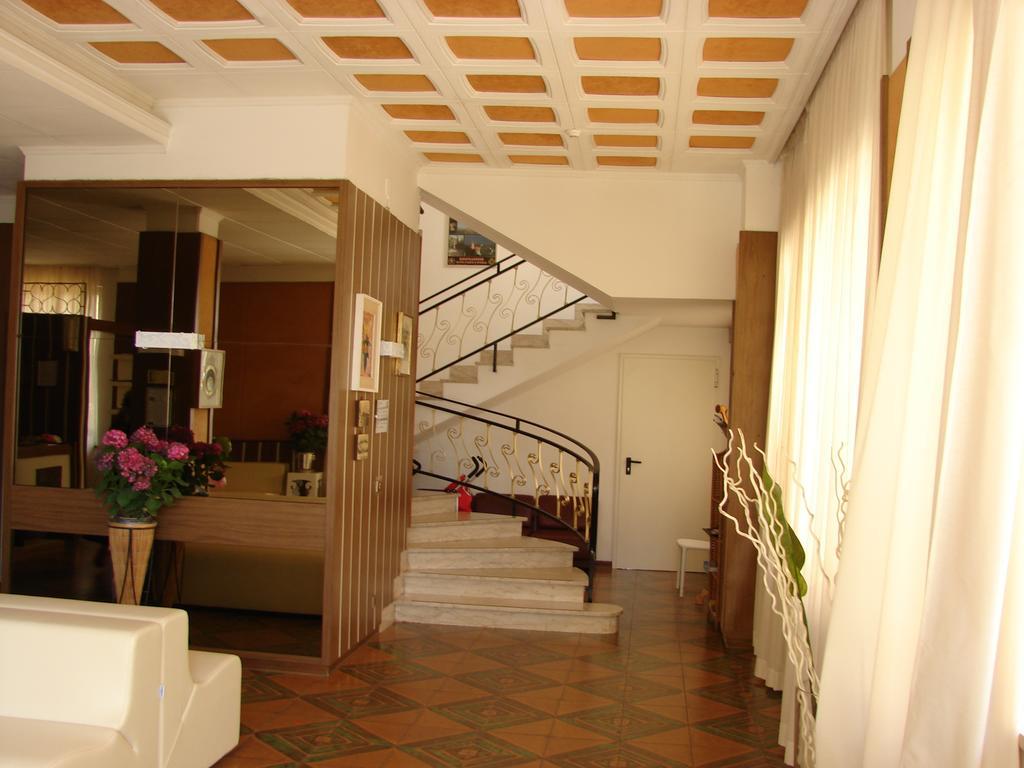 Hotel Florence San Benedetto del Tronto Exteriör bild